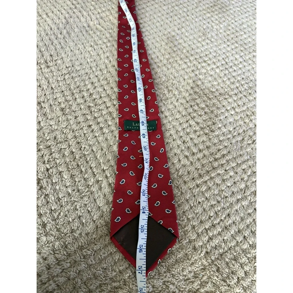 Lauren Ralph Lauren Tie Red White Blue Paisley 100% Silk Hand Finish/Made In USA